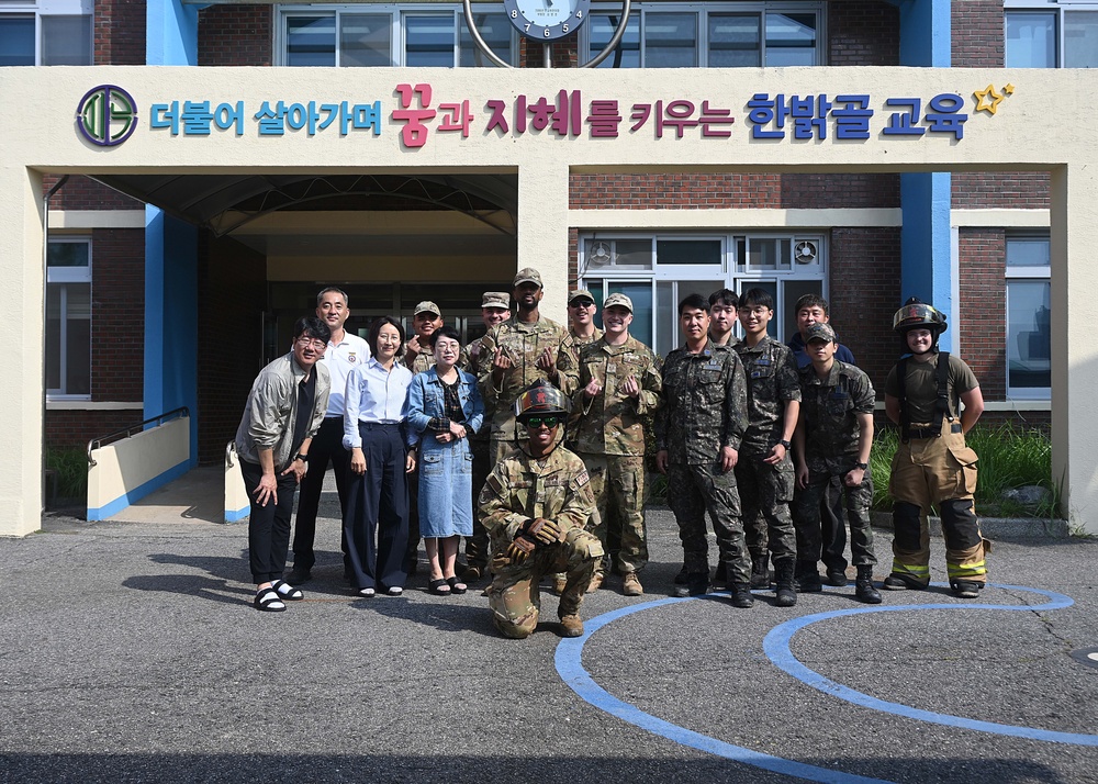 USAF, ROKAF visit local school for Fire Prevention Week