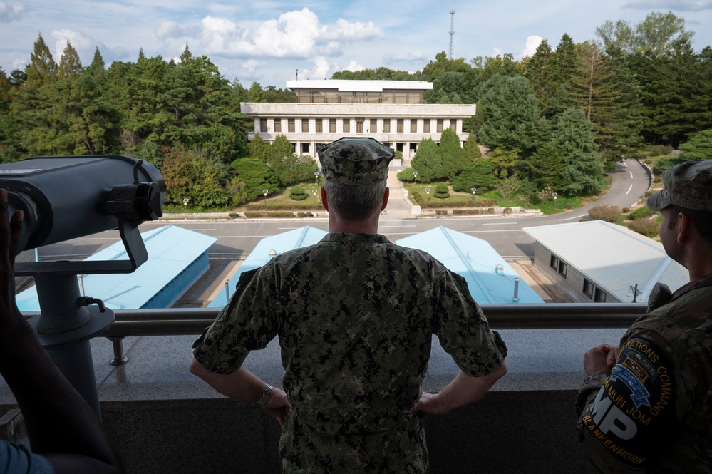 CDRUSINDOPACOM visits Korean Demilitarized Zone