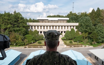 CDRUSINDOPACOM visits Korean Demilitarized Zone