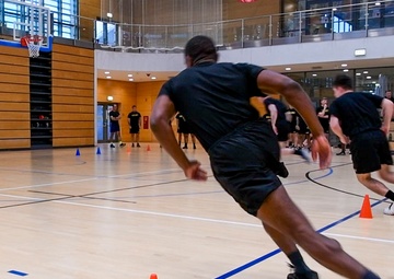 66th Military Intelligence Brigade hosts German Badge Qualifications