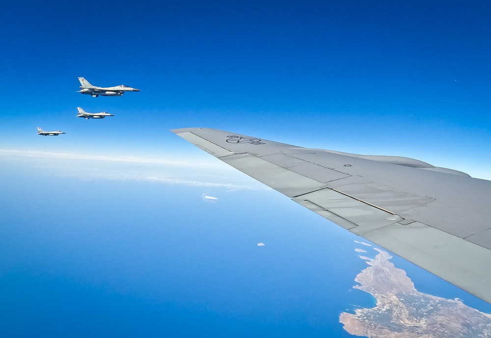 100th ARW, 93rd ARS refuel U.S., Hellenic fighter jets during exercise Ramstein Flag