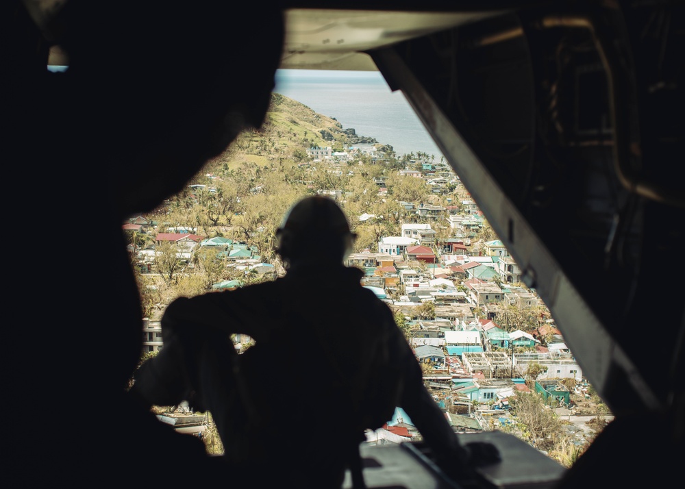 15th MEU MV-22B Ospreys Deliver Foreign Disaster Relief Supplies to Batan Island