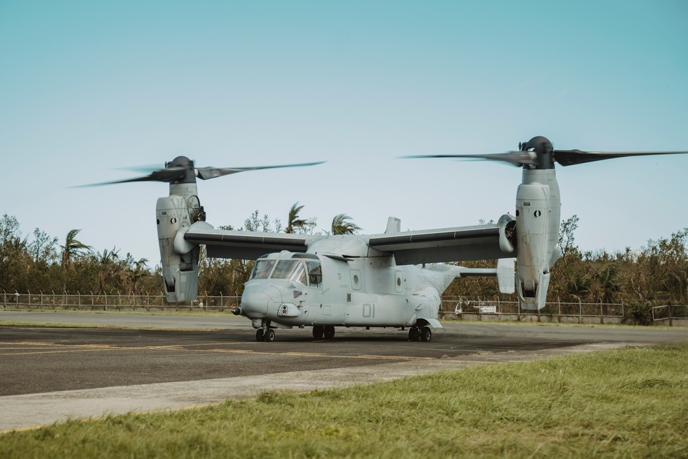 15th MEU MV-22B Ospreys Deliver Foreign Disaster Relief Supplies to Batan Island