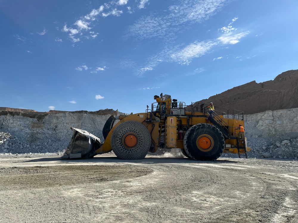 Col James F. Roche IV, USAF Commander, AFRL Detachment 7 tours Rio Tinto US Borax mine.