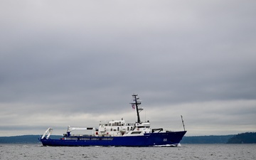 Coast Guard Cutter Adelie escorts Uruguay Naval Ship ROU Oyarvide through Puget Sound