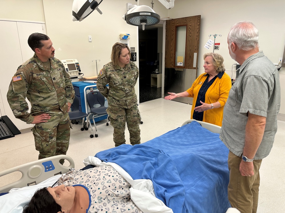 Fort Leavenworth health center, local university discuss training partnership