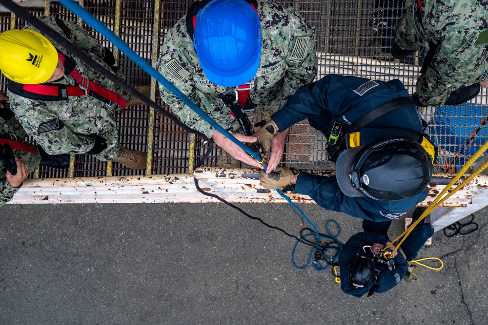 U.S. Navy Sailors and Marines participate in Search and Rescue Training with local San Francisco Fire Department Search and Rescue Team