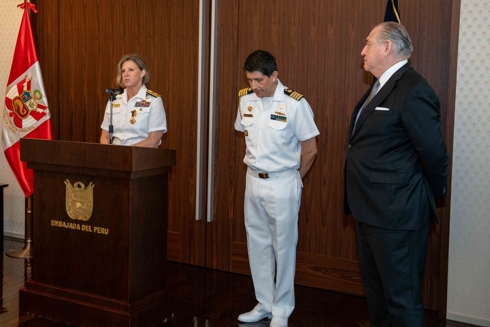 U.S. Navy Leaders Receive Peruvian Medal of Honor