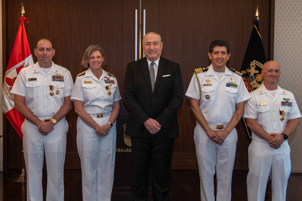 U.S. Navy Leaders Receive Peruvian Medal of Honor