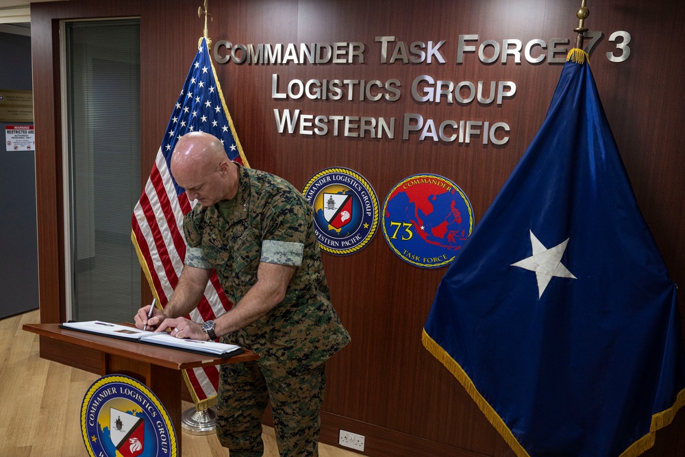 Maj. Gen. Daniel Shipley Visits COMLOGWESTPAC, October 9, 2024