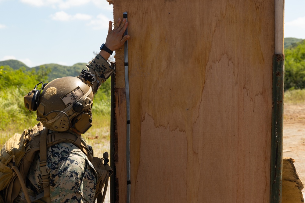 31st MEU conducts demolition range