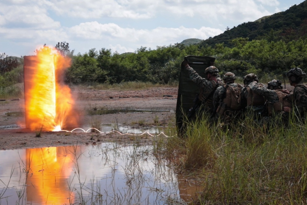 31st MEU conducts demolition range