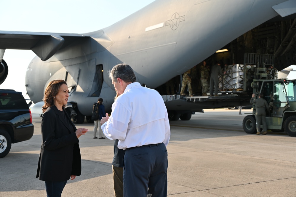 VP Harris Visits North Carolina, Meets with Local Officials on Helene Relief