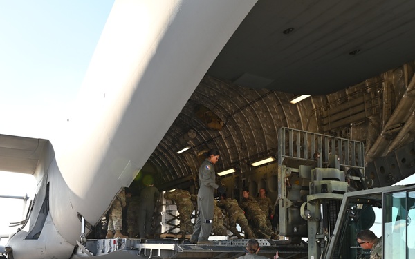 VP Harris Visits North Carolina, Meets with Local Officials on Helene Relief