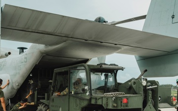 Philippine, US Marines Continue Typhoon Relief Efforts at Laoag International Airport