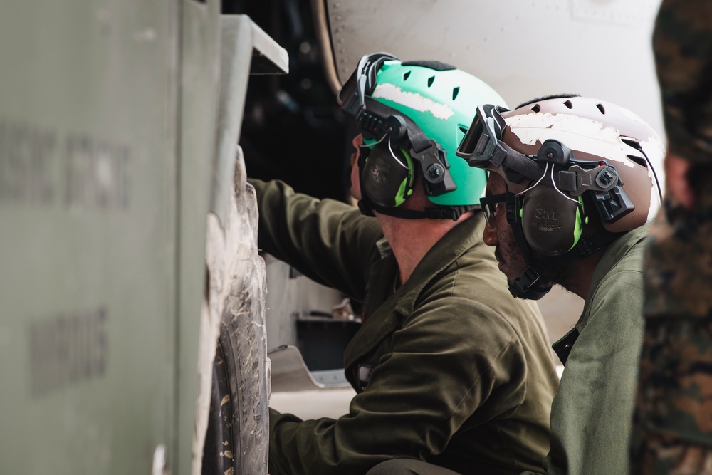 Philippine, US Marines Continue Typhoon Relief Efforts at Laoag International Airport