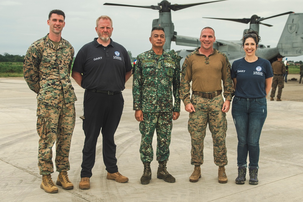 Philippine, US Marines Continue Typhoon Relief Efforts at Laoag International Airport