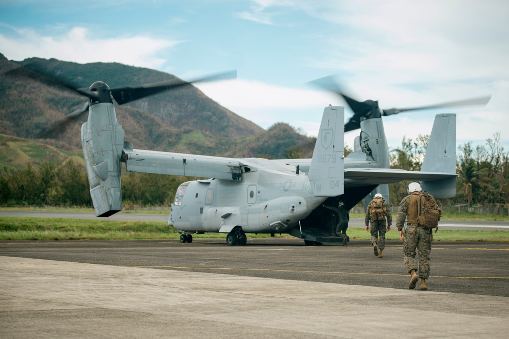 15th MEU Continues Foreign Disaster Relief Operations in Laoag, Philippines