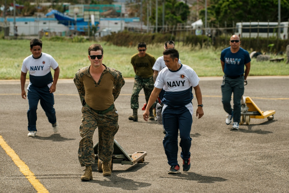 15th MEU Continues Foreign Disaster Relief Operations in Laoag, Philippines