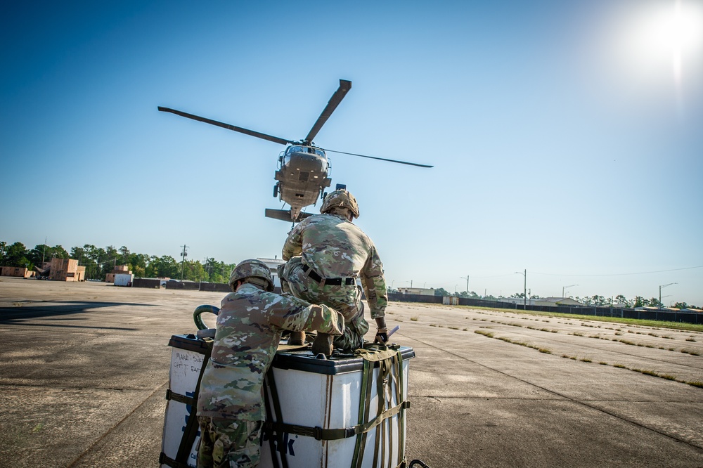 2024 10 08 Combat Advisor Training Course Sling Load Training