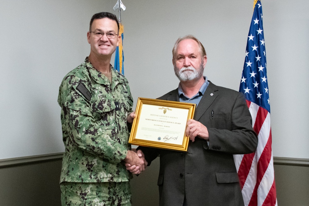 DLA Distribution commander learns Tobyhanna’s secrets to success