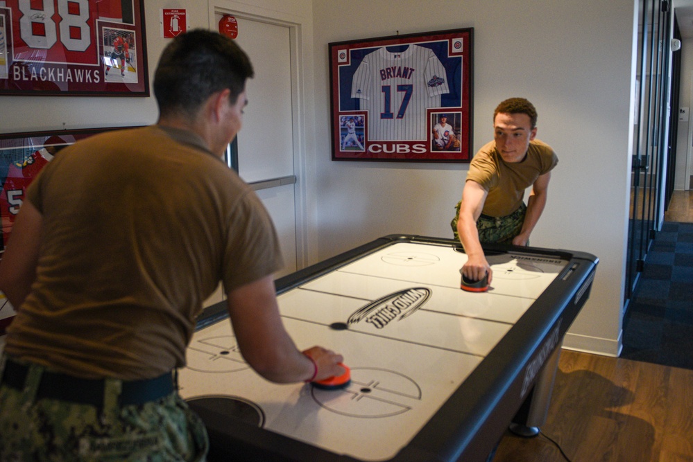 Accession-level Sailors have fun at the USO