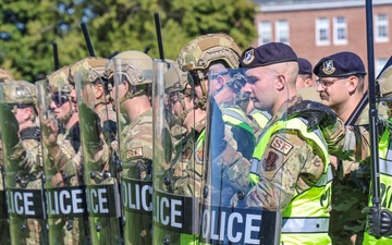 Defenders practice civil disturbance response