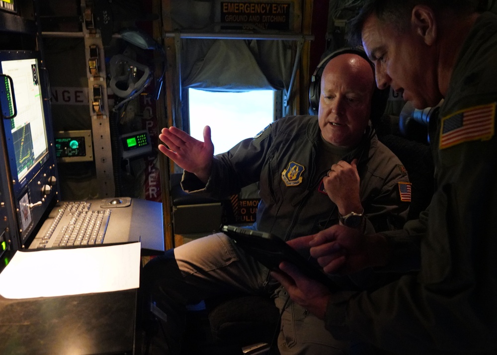 Hurricane Hunters fly Milton, gather data for NHC forecasts