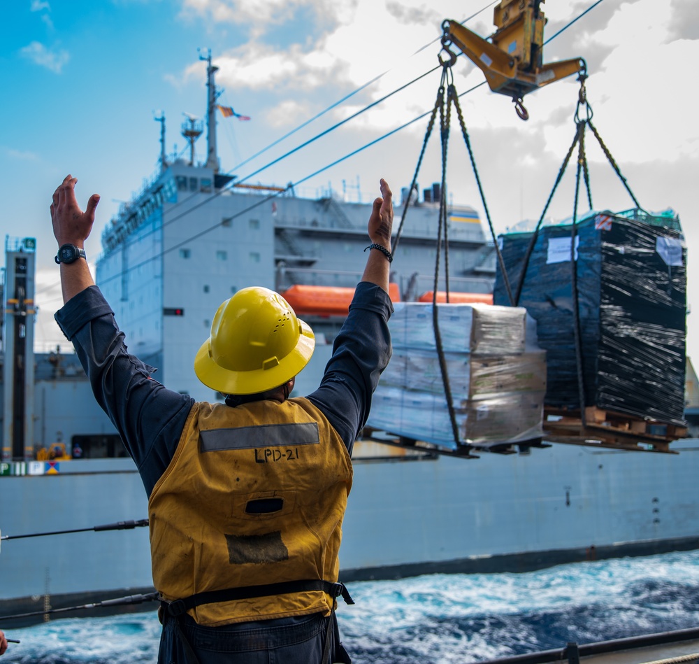 USS New York Replenishment At Sea