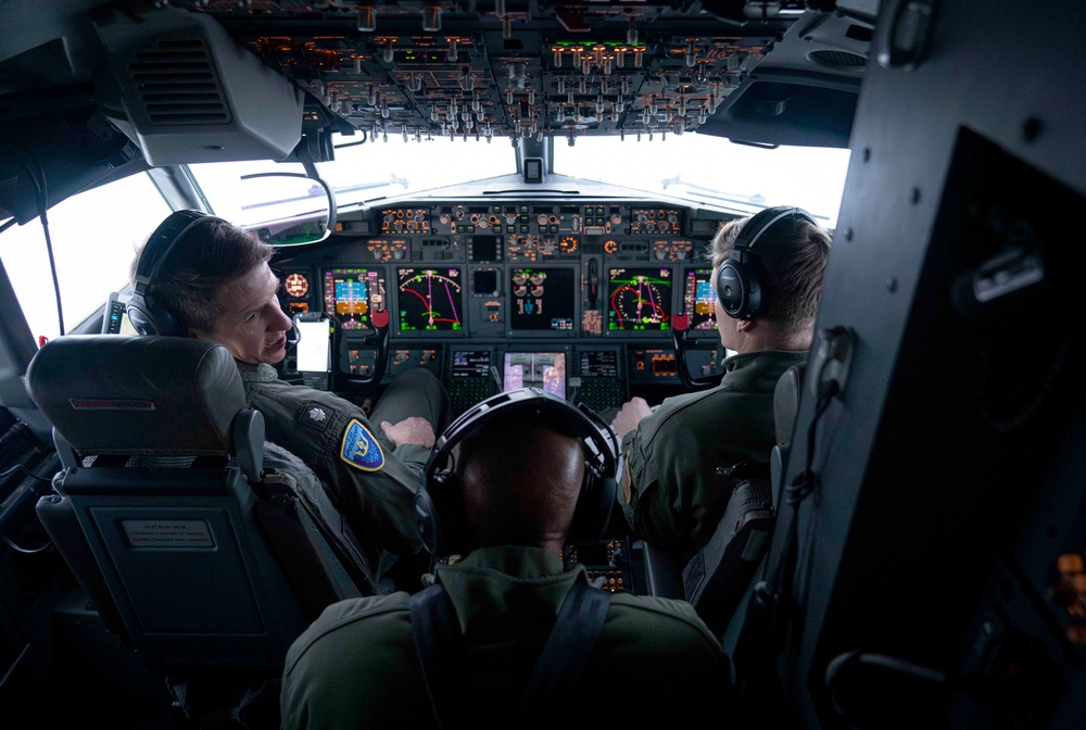 CJCS Participates in P-8 ASW Simulation