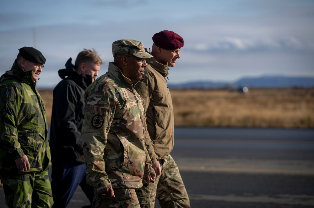 CJCS Tours Volcanic Area