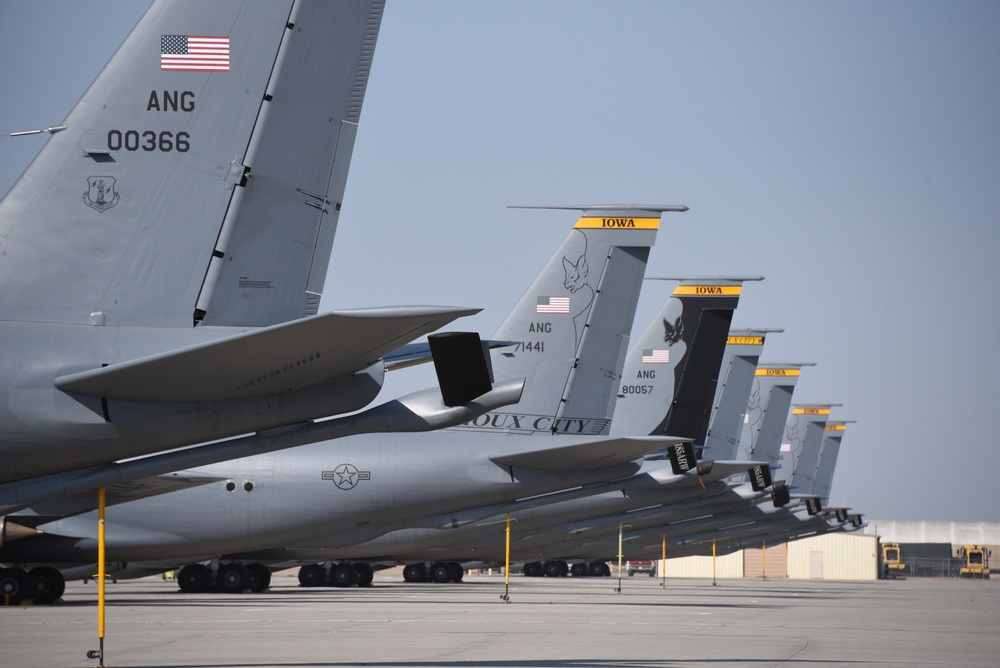 Iowa ANG KC-135 tails