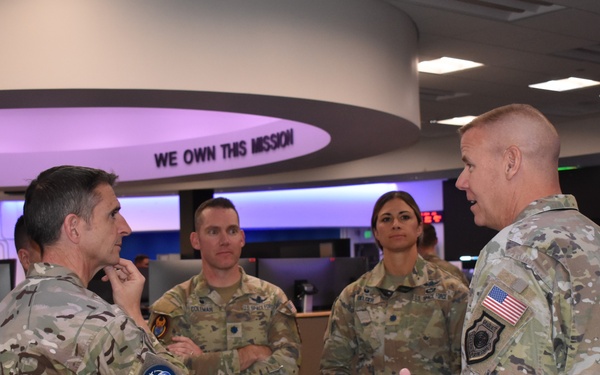 Air Marshal Paul Godfrey visits NSDC, DEL 15