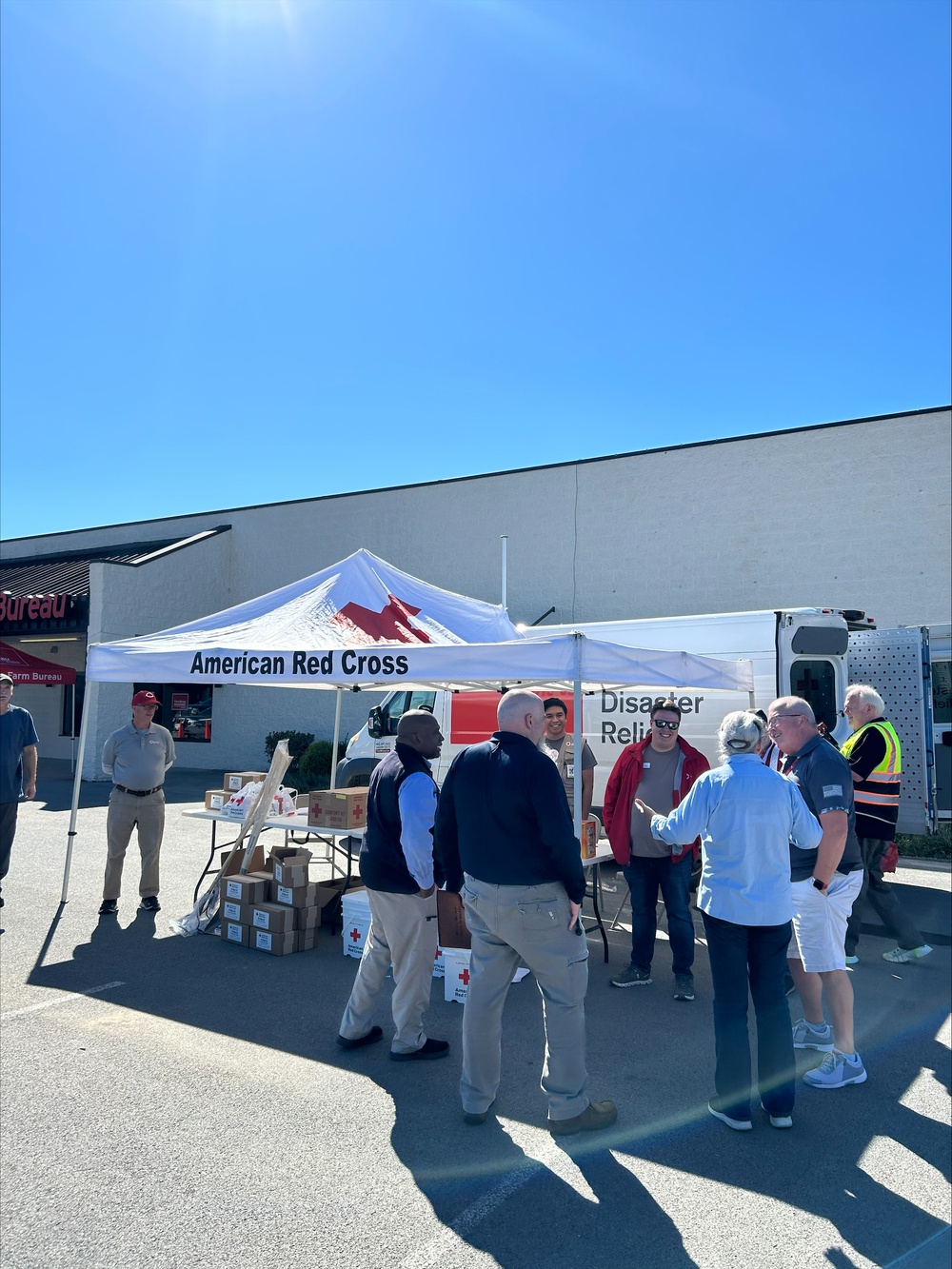 FEMA Deputy Administrator Visits Tennessee Multi-Agency Disaster Relief Center