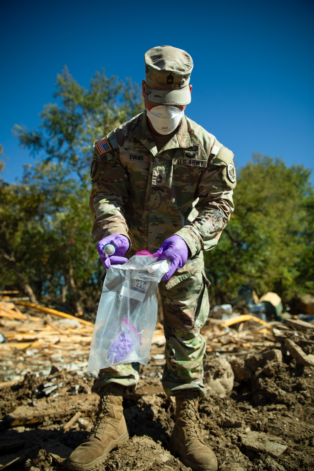 Tennessee National Guard 45th CST gather samples