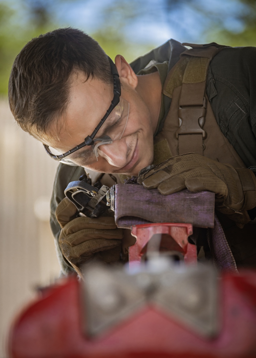 MWSS-174 and 3rd LLB EOD Marines execute Explosive Ordnance Exploitation Training