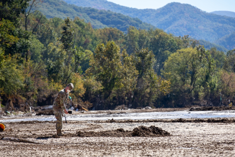 Tennessee National Guardsmen test soil quality after Hurricane Helene