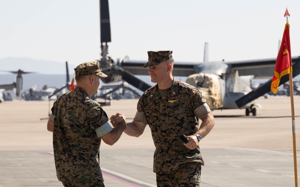 VMM-163 Change of Command