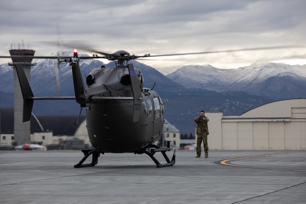 Alaska Army National Guardsmen prep Lakota helicopters for movement to Southwest border