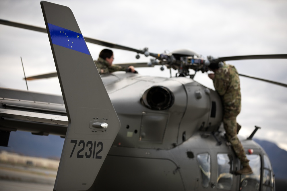 Alaska Army National Guardsmen prep Lakota helicopters for movement to Southwest border