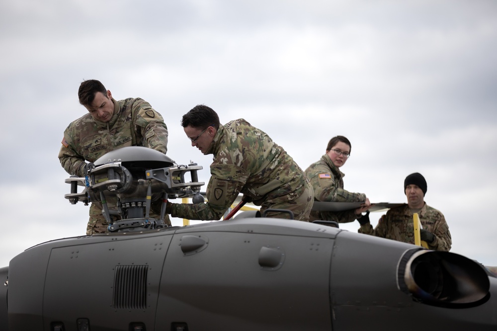 Alaska Army National Guardsmen prep Lakota helicopters for movement to Southwest border