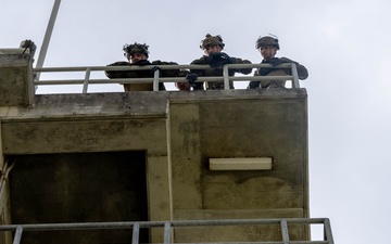 2/6 Rappel and Fast Rope Training