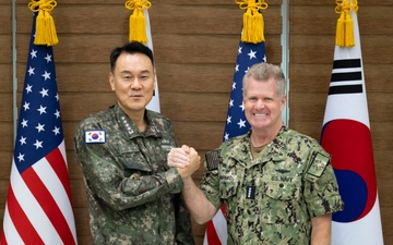 CDRUSINDOPACOM visits Republic of Korea