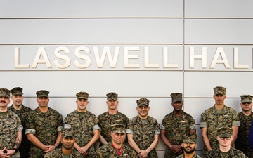 Deputy Commandant for Information visits Marine Corps Information Command