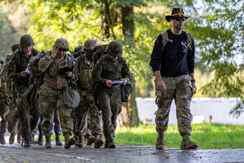 U.S. and Polish Soldiers Complete Spur Ride Challenge