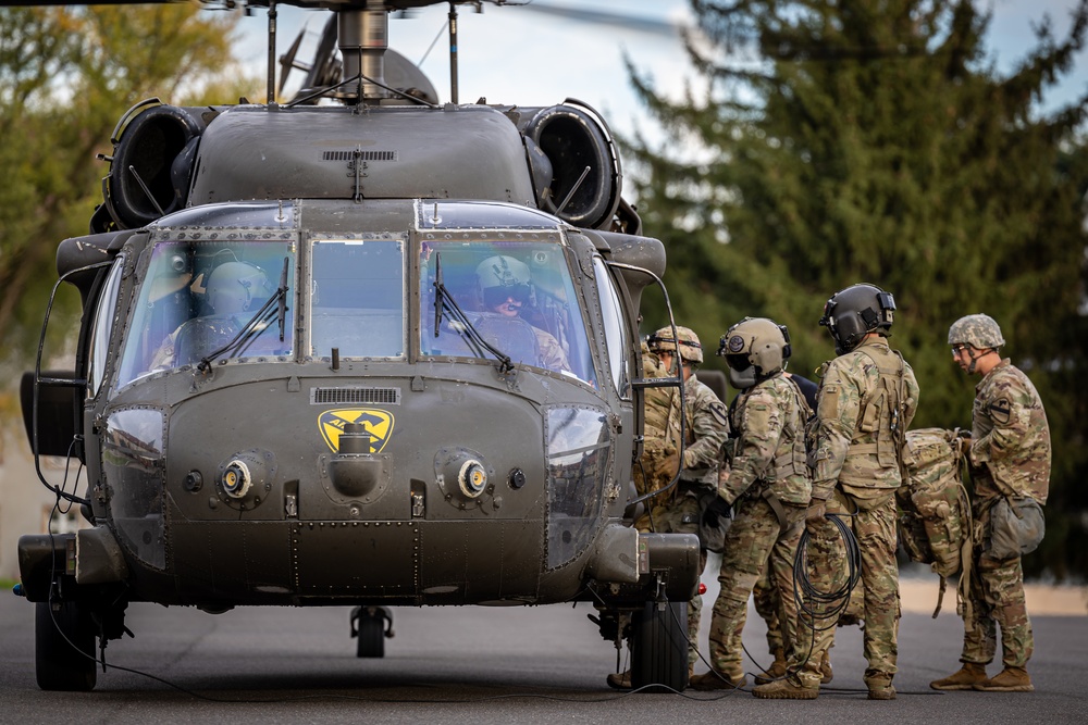 U.S. and Polish Soldiers Complete Spur Ride Challenge