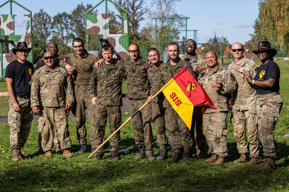 U.S. and Polish Soldiers Complete Spur Ride Challenge