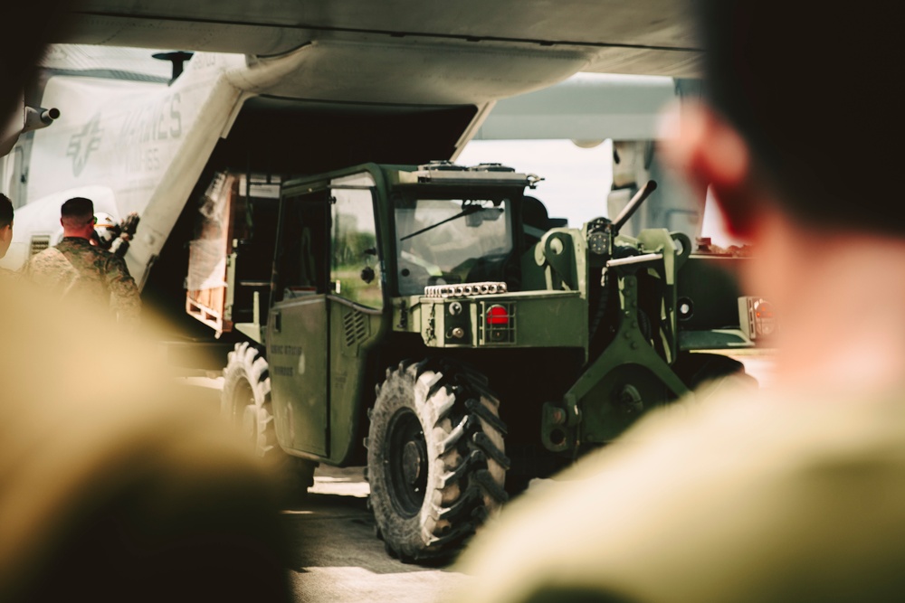 Philippine, US Marines Complete Typhoon Relief Shipments from Laoag Airport