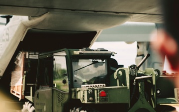 Philippine, US Marines Complete Typhoon Relief Shipments from Laoag Airport