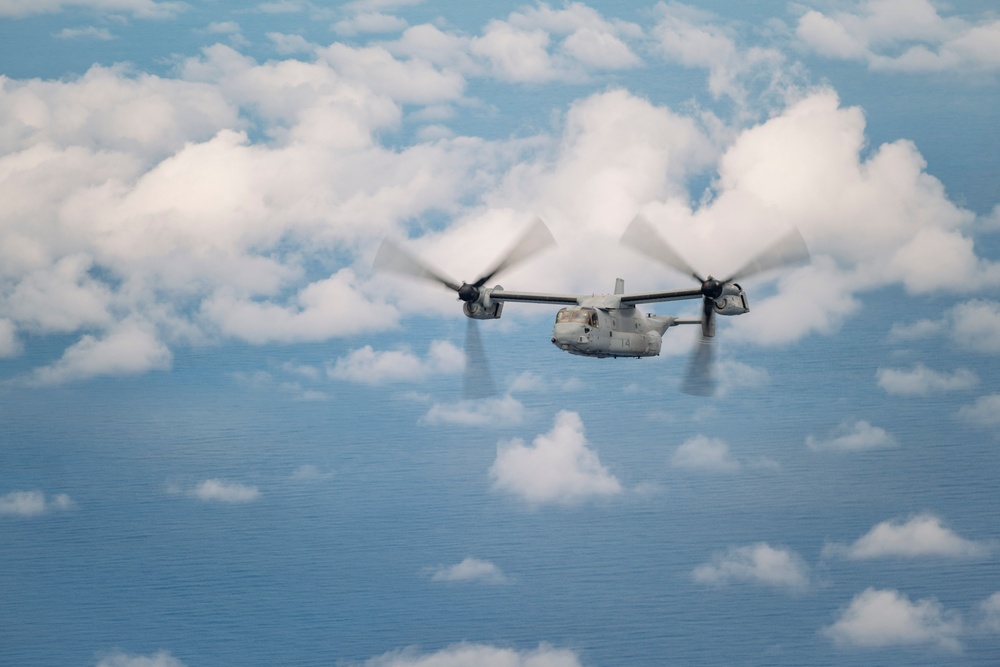 15th MEU MV-22B Ospreys Complete Final Disaster Relief Supplies Delivery in Philippines